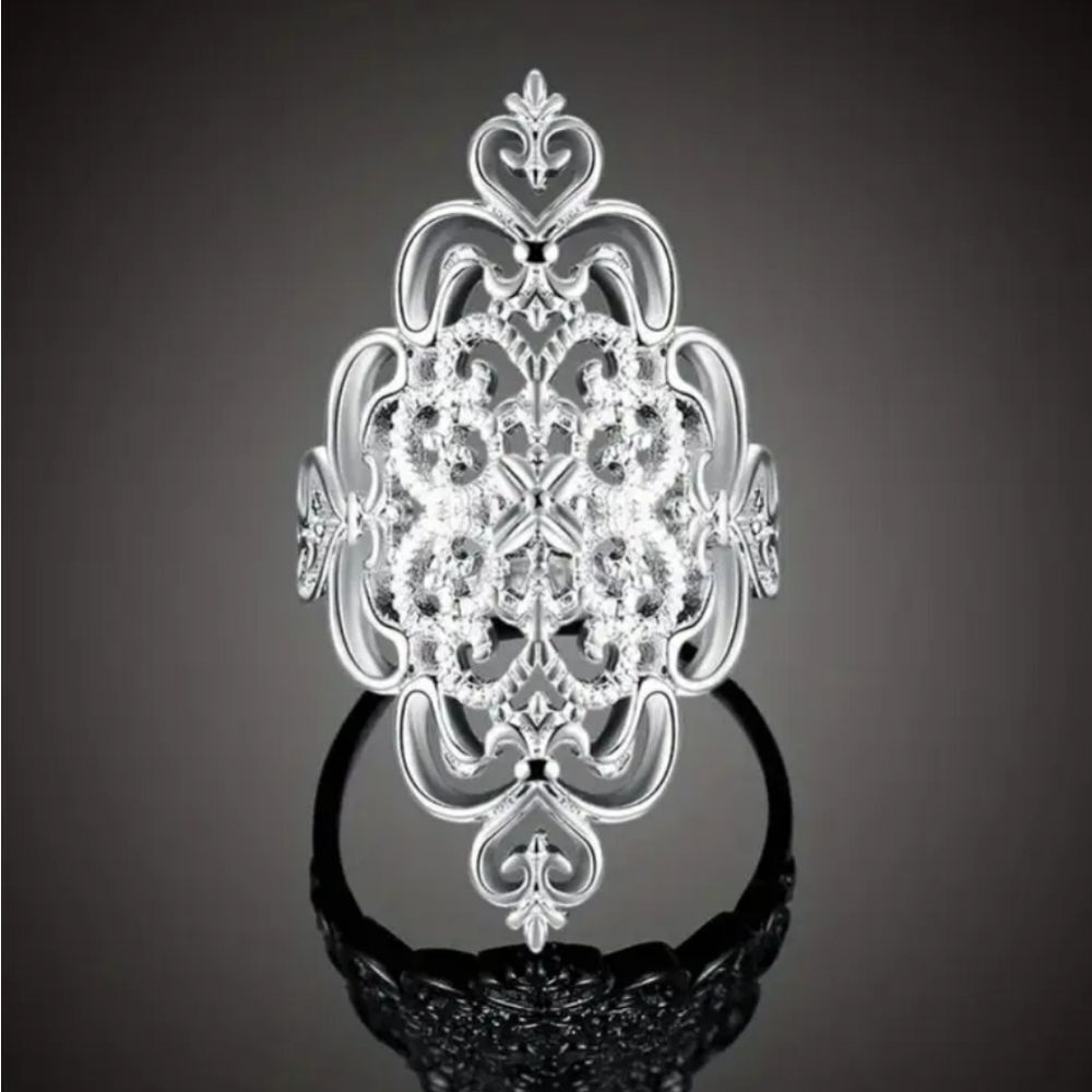 Women's Elegant Silver Filigree Ring Sz 9